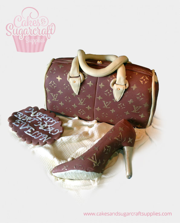 Say It With Sugar Cake Shop - Louis Vuitton Fondant purse topper for a  birthday cake #louisvuitton #purse #birthdaycake #cake #dallascakes  #dfwcakes #dallas #texas #wylie #bakery #wyliebakery #sayitwithsugar  #murphy #lucas #stpaul #highlandpark #